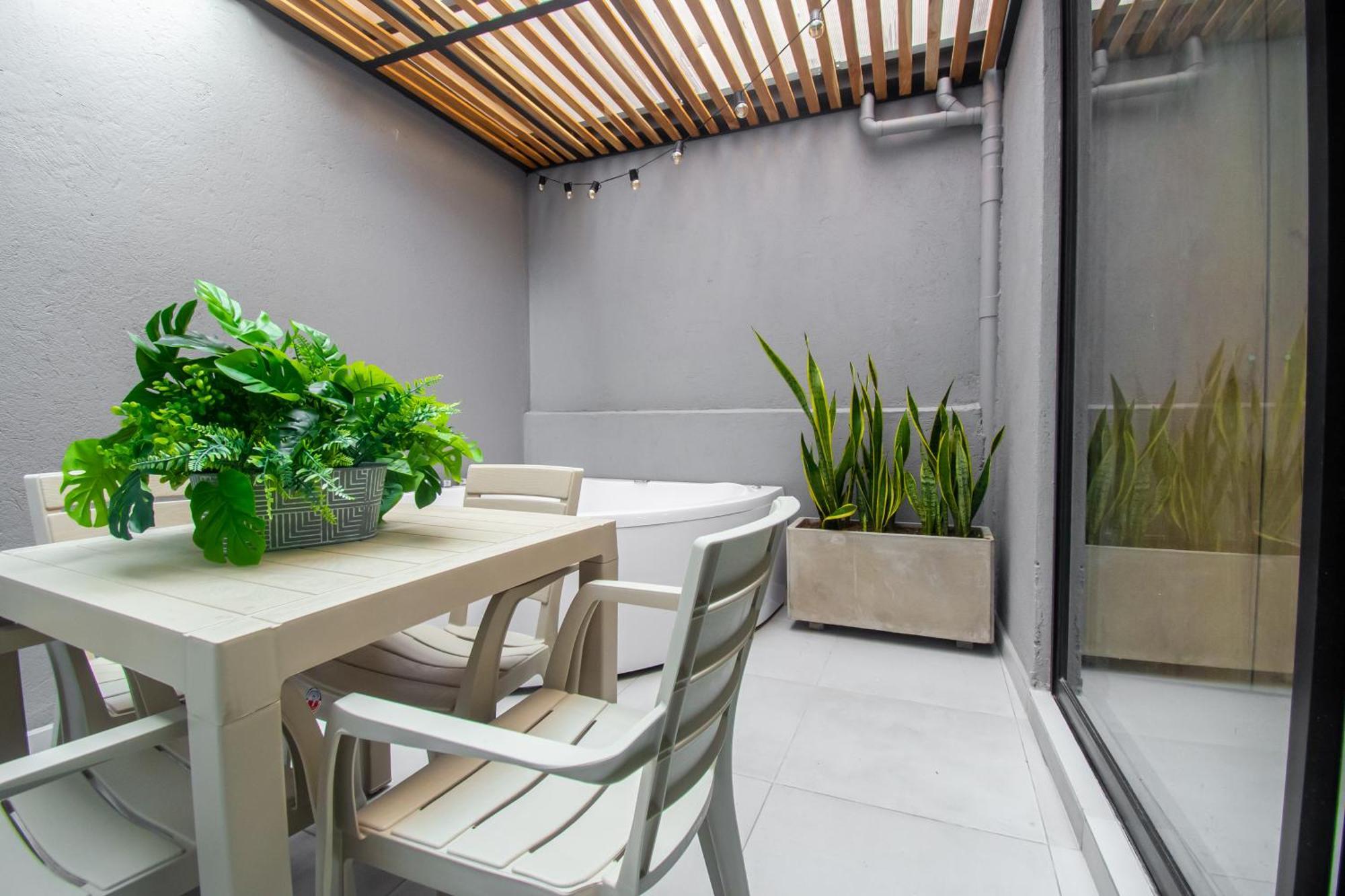 Апартаменты Barcelo Coliving Медельин Экстерьер фото