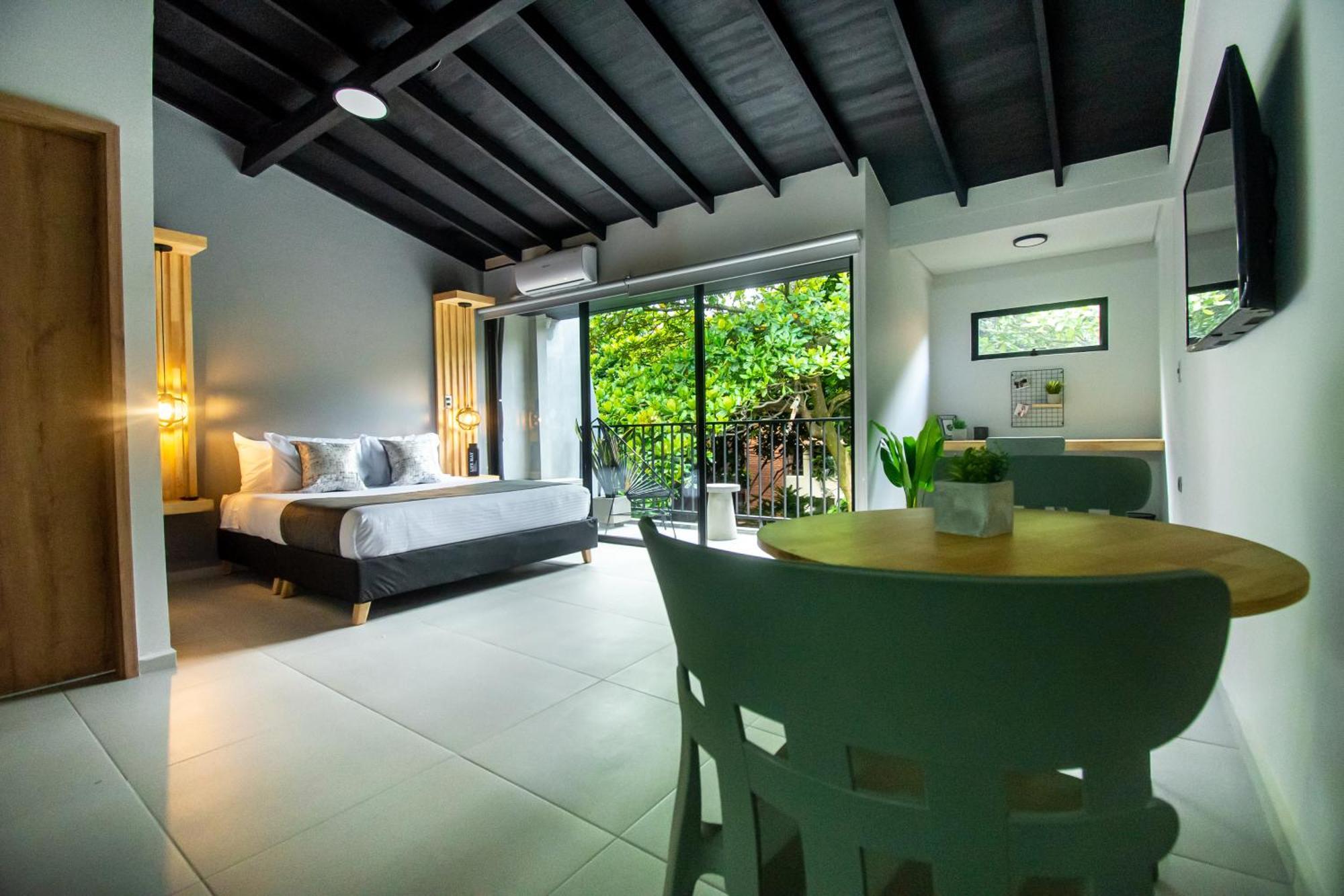 Апартаменты Barcelo Coliving Медельин Экстерьер фото