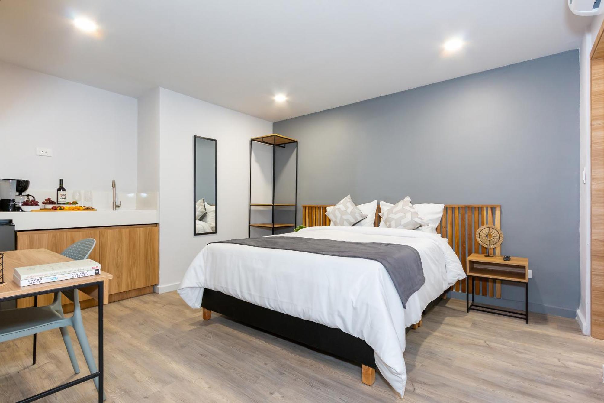 Апартаменты Barcelo Coliving Медельин Экстерьер фото