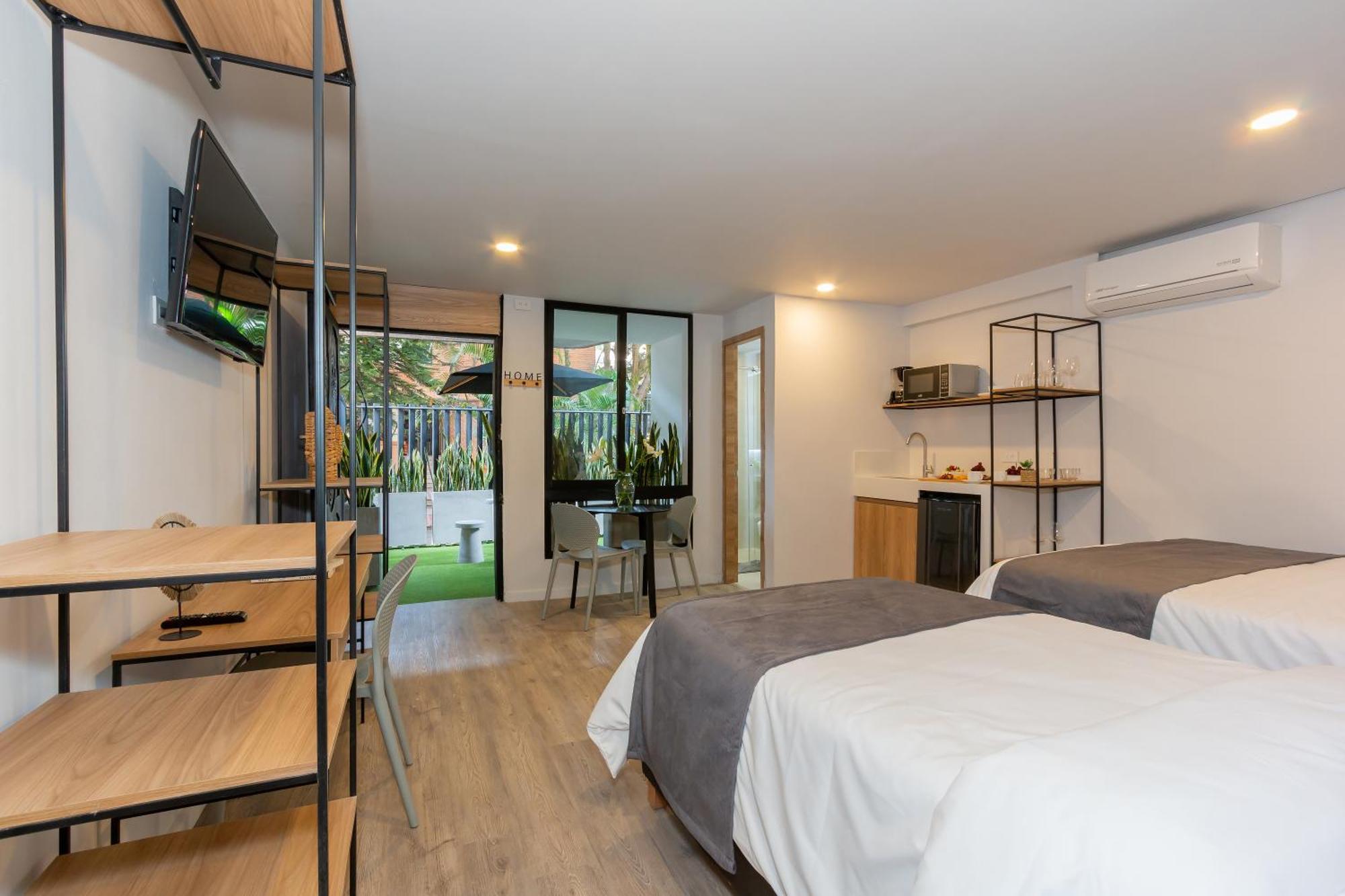 Апартаменты Barcelo Coliving Медельин Экстерьер фото
